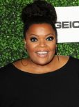 Yvette Nicole Brown