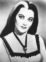 Yvonne De Carlo photo