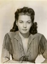 Yvonne De Carlo