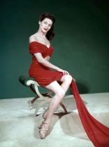 Yvonne De Carlo