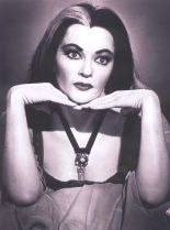 Yvonne De Carlo