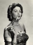 Yvonne De Carlo