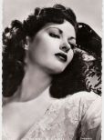 Yvonne De Carlo