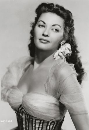 Yvonne De Carlo