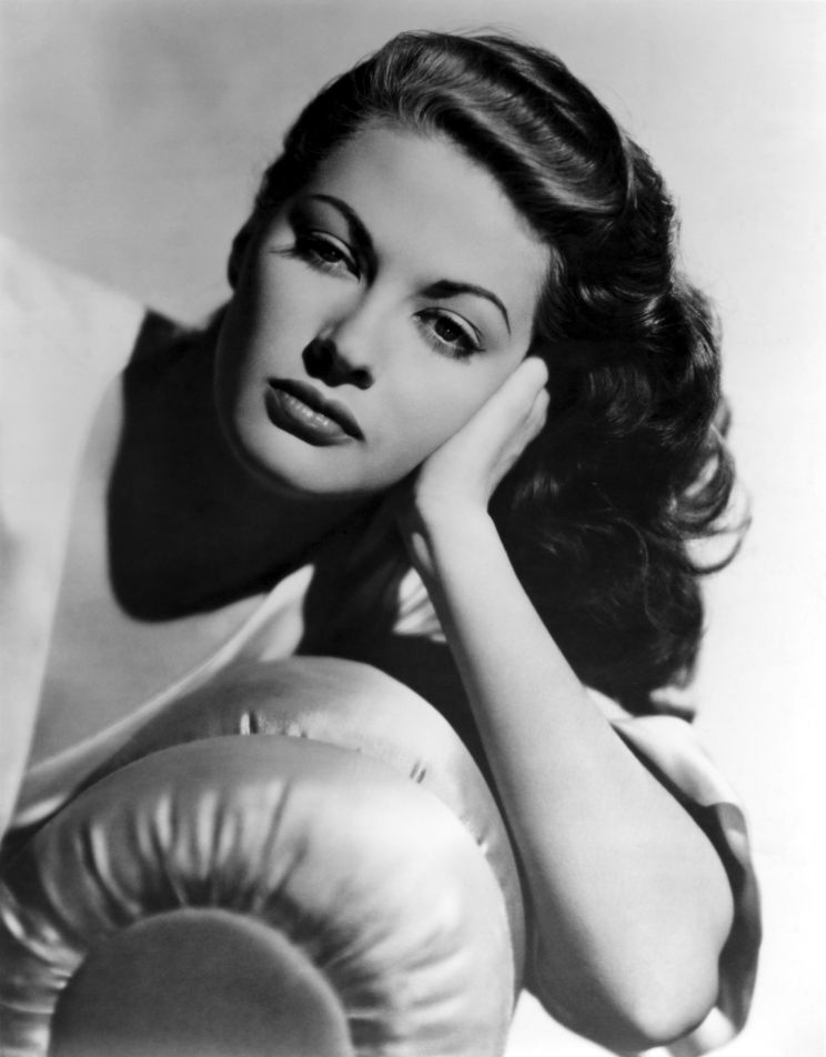 Yvonne De Carlo