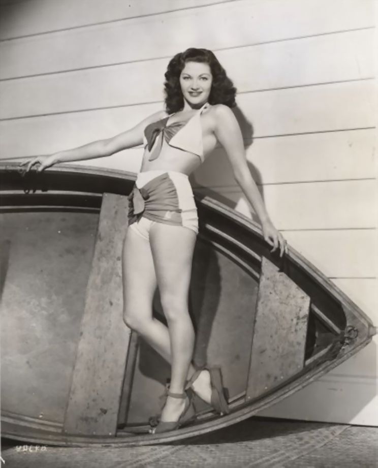 Yvonne De Carlo