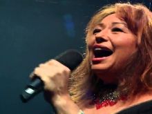 Yvonne Elliman