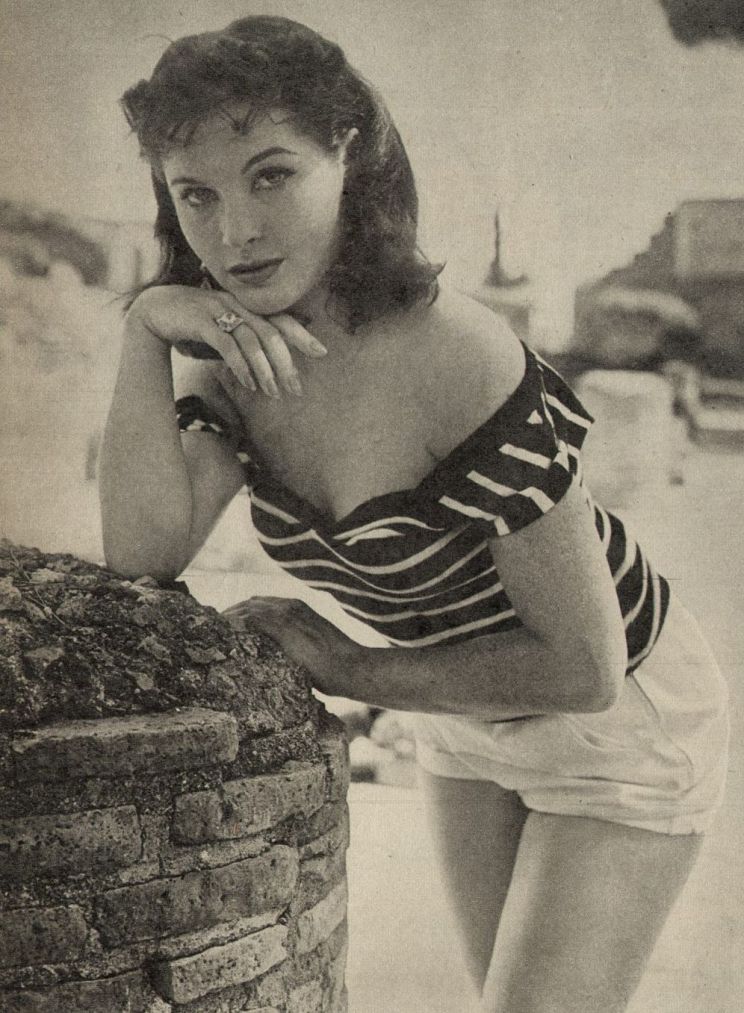 Yvonne Furneaux