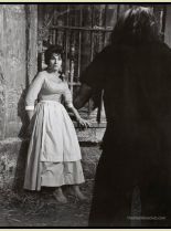 Yvonne Romain photo