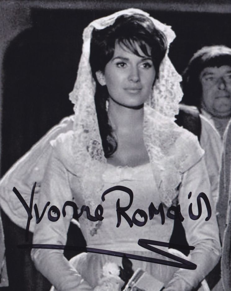 Yvonne Romain
