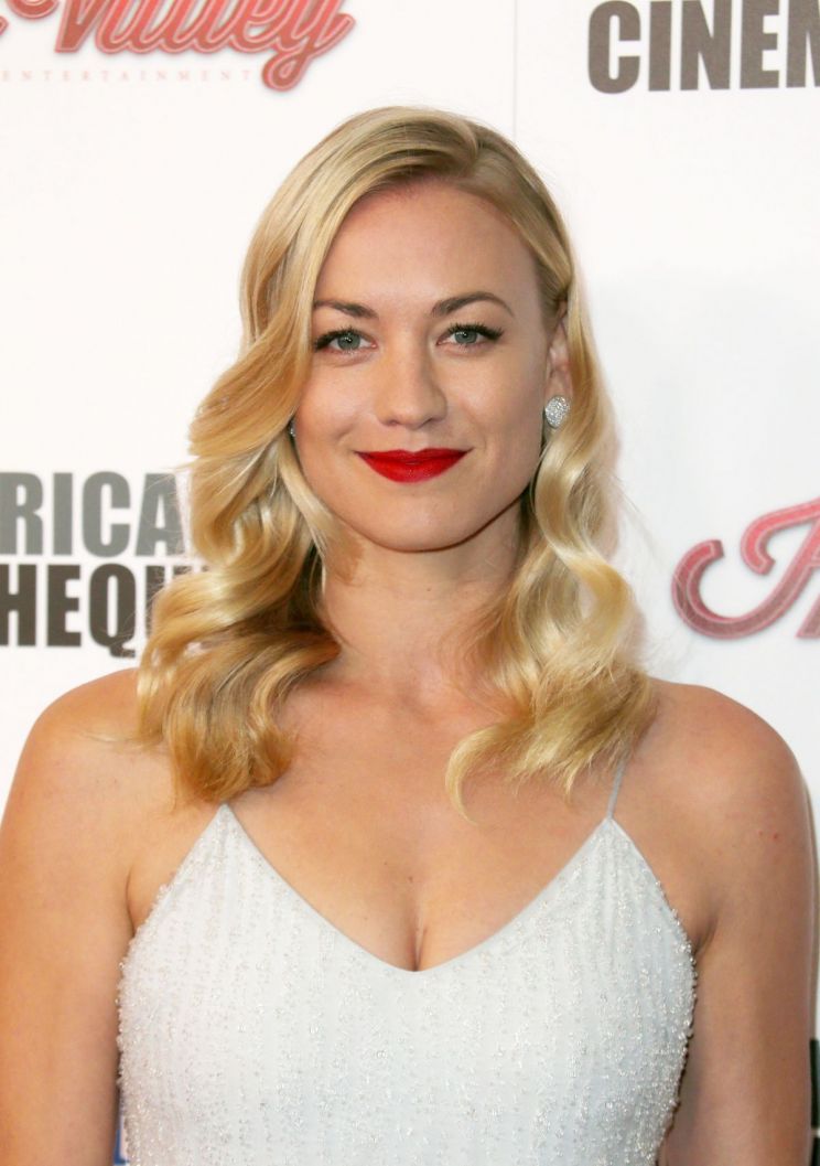 Yvonne Strahovski