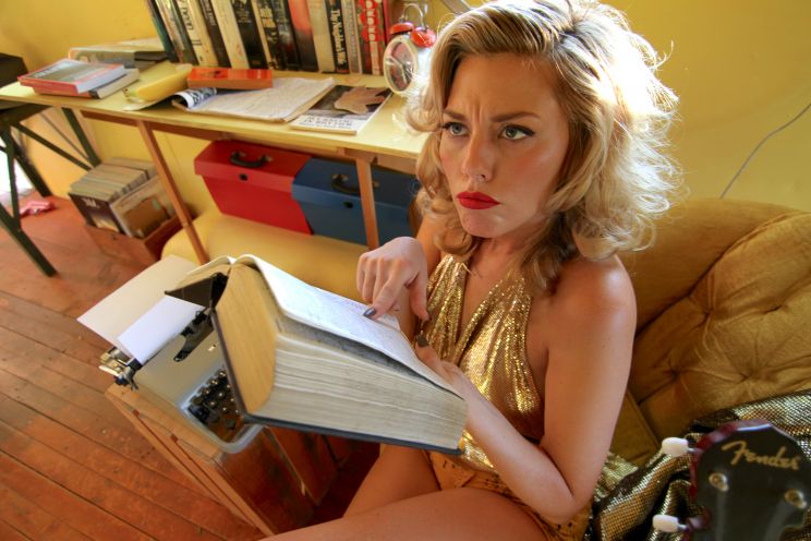 Yvonne Suhor