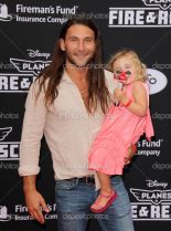 Zach McGowan