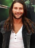 Zach McGowan