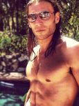 Zach McGowan