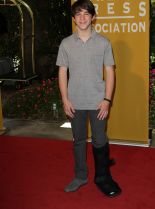 Zachary Gordon #192188 picture (Portrait Medium)