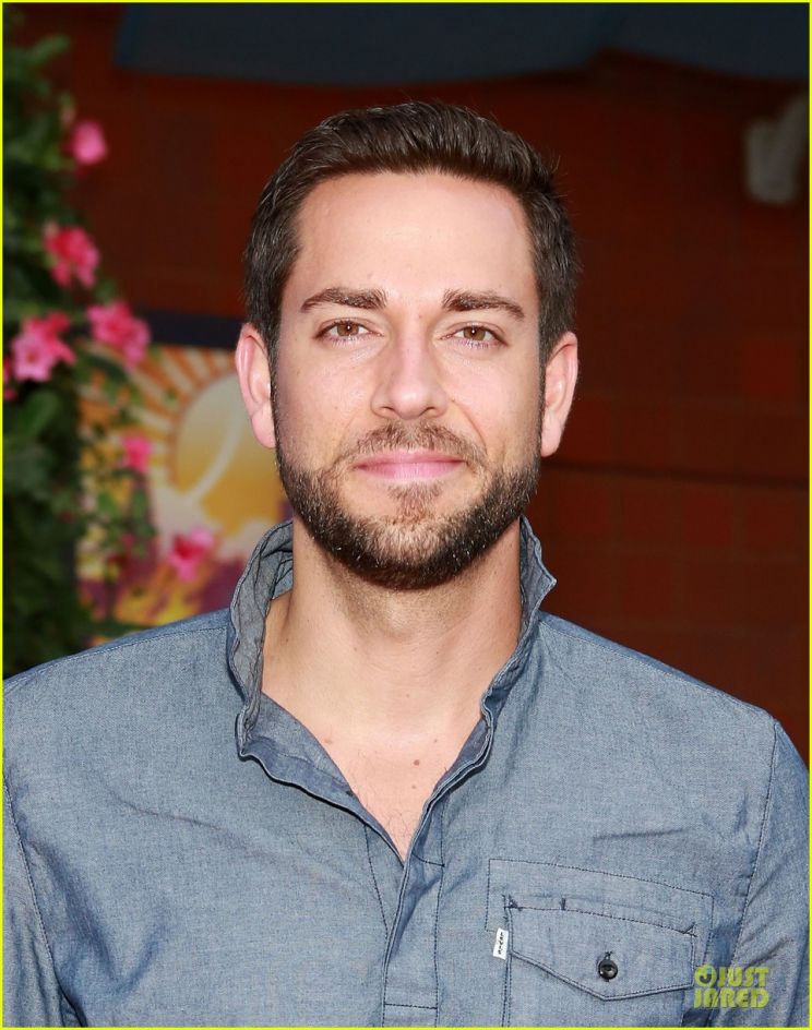 Zachary Levi