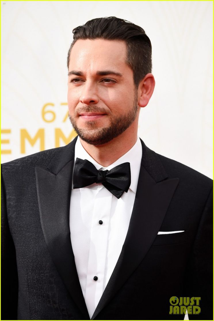 Zachary Levi