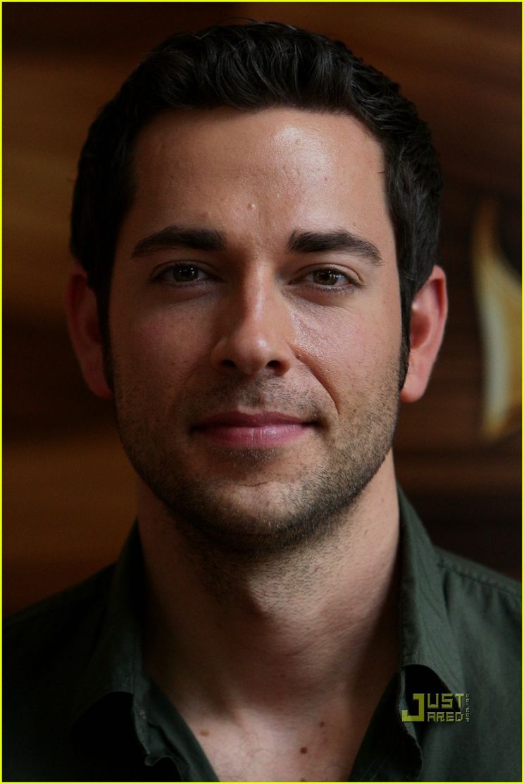 Zachary Levi