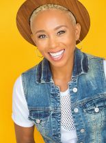 Zee James photo