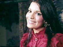 Zeenat Aman