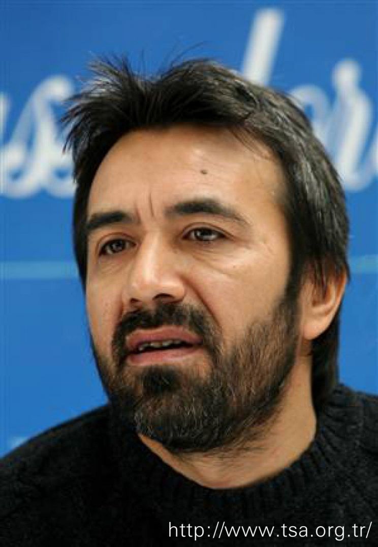 Zeki Demirkubuz