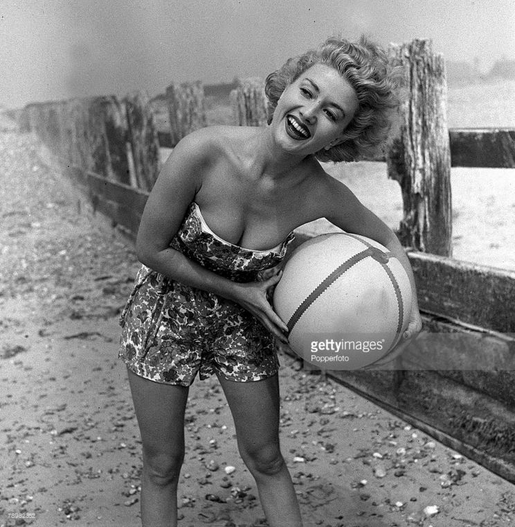 Zena Marshall