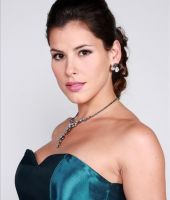 Zharick León