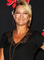 Zoë Bell #31802 picture (Portrait Medium)