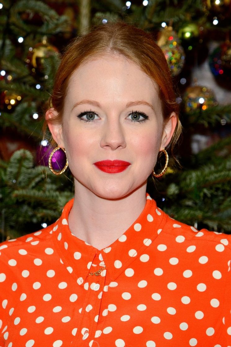 Pictures of Zoe Boyle