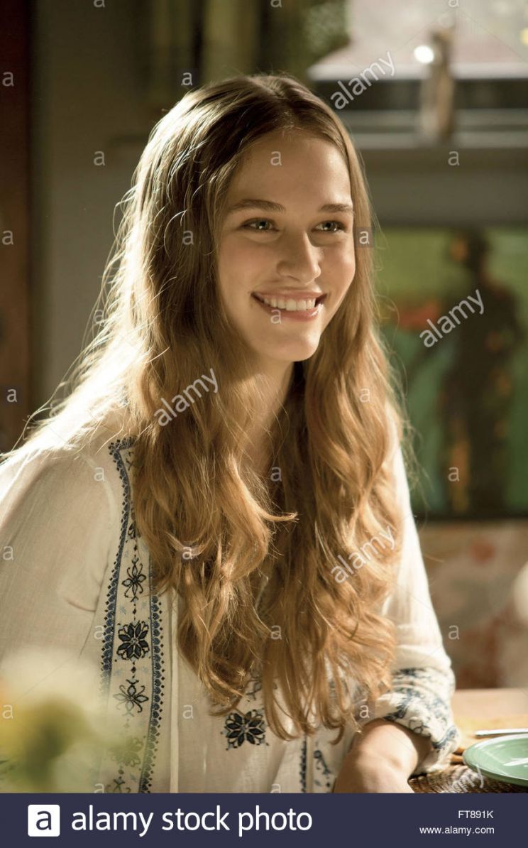 Zoe Graham