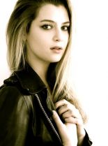 Zoe Levin