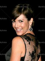 Zoe McLellan