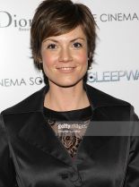 Zoe McLellan