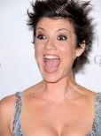 Zoe McLellan