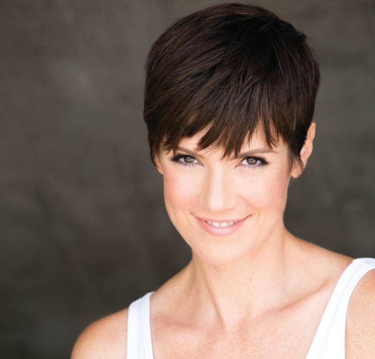 Zoe McLellan