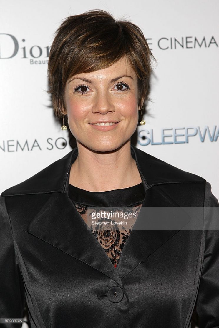 Zoe McLellan
