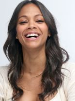 Zoe Saldana photo