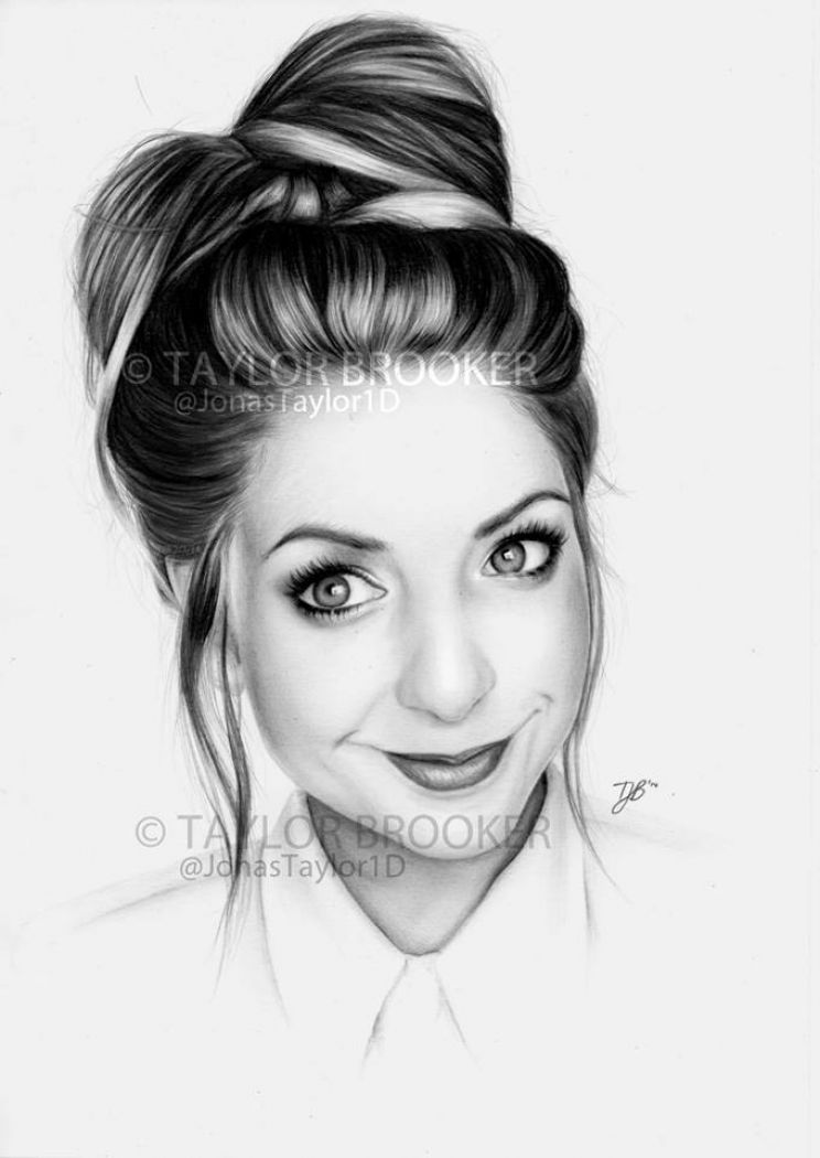 Zoe Sugg