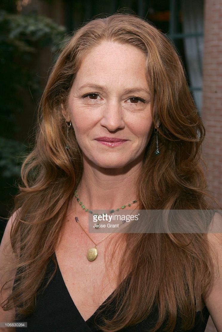 Zoe Weizenbaum