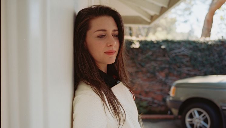Zoë Worth