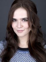 Zoey Deutch