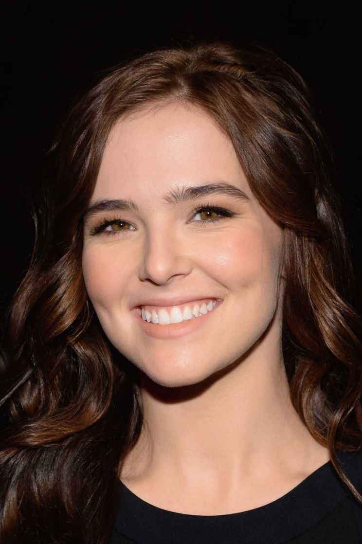 Zoey Deutch