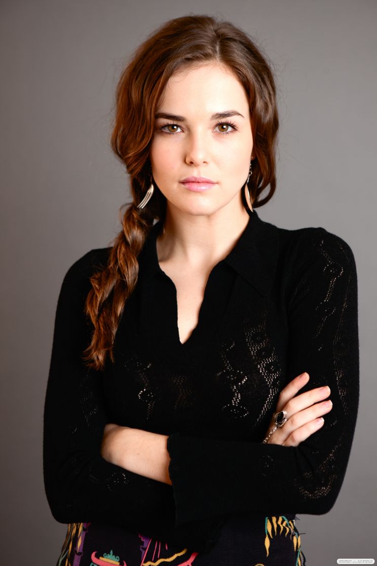 Zoey Deutch