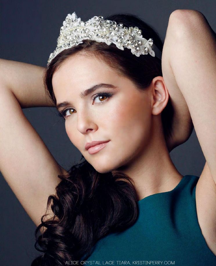 Zoey Deutch